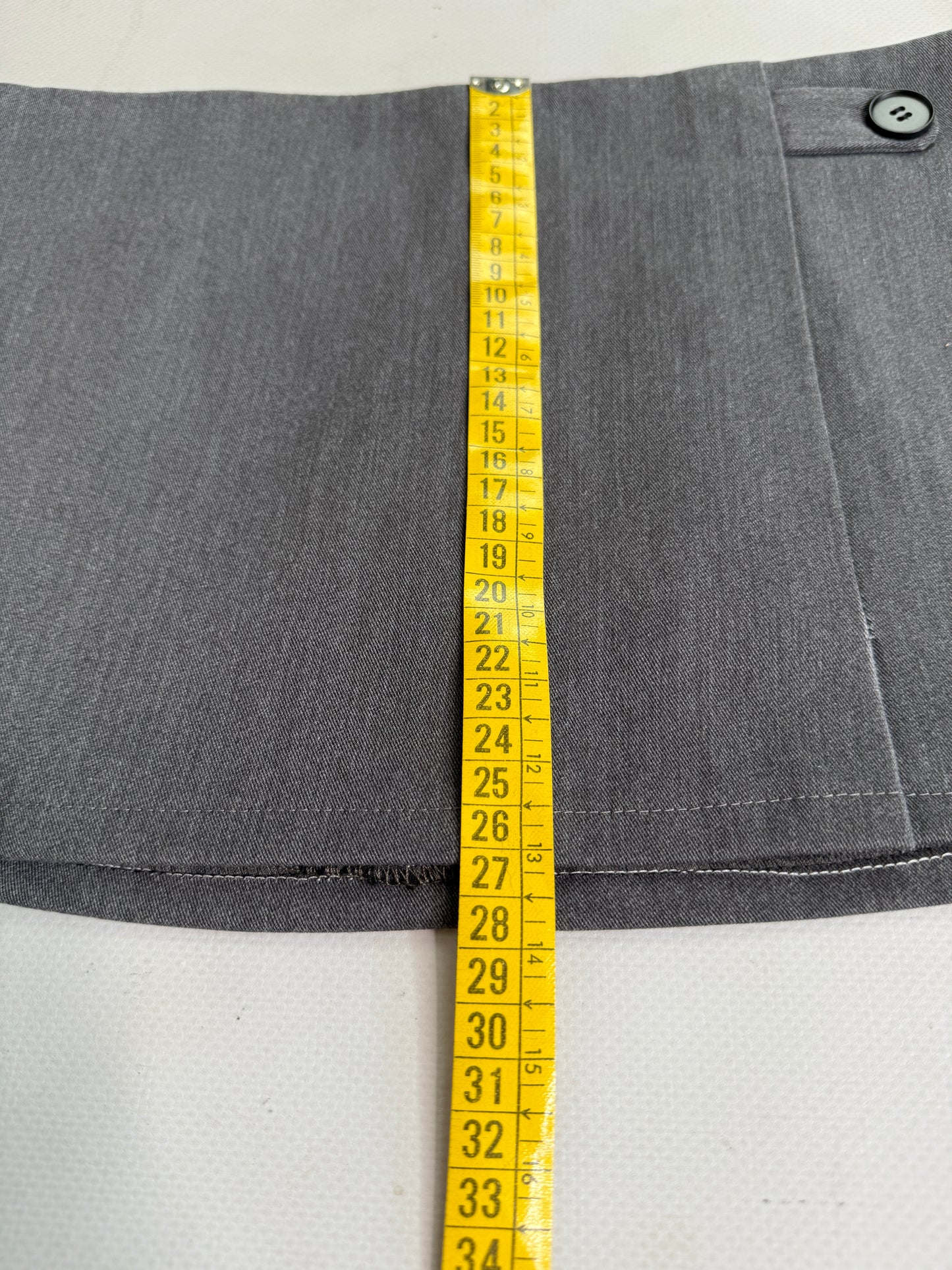 office siren black mini low rise skirt