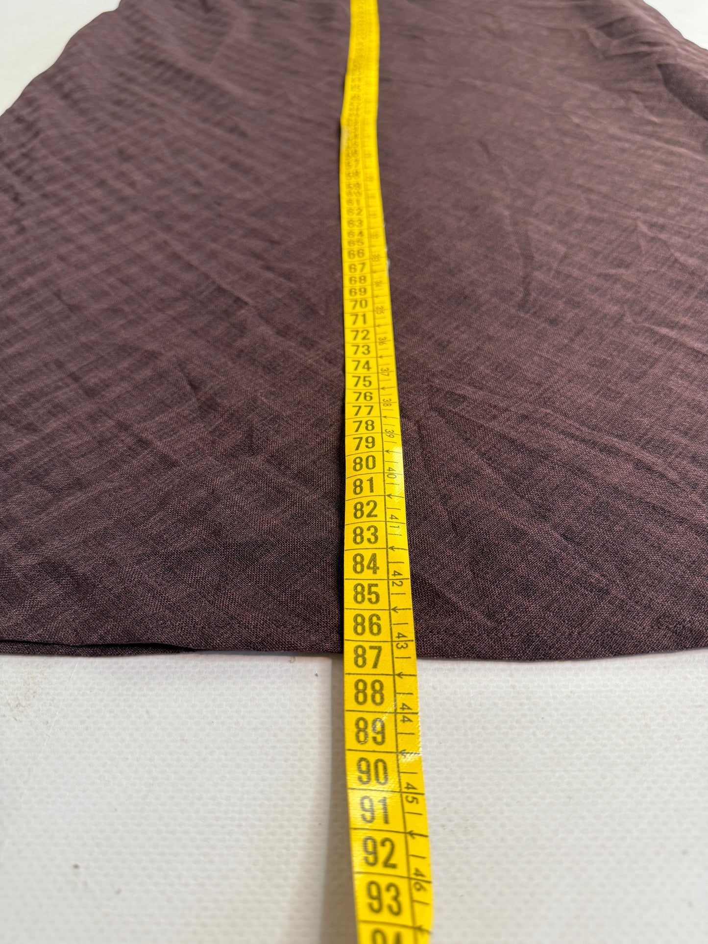 2000s maroon long skirt