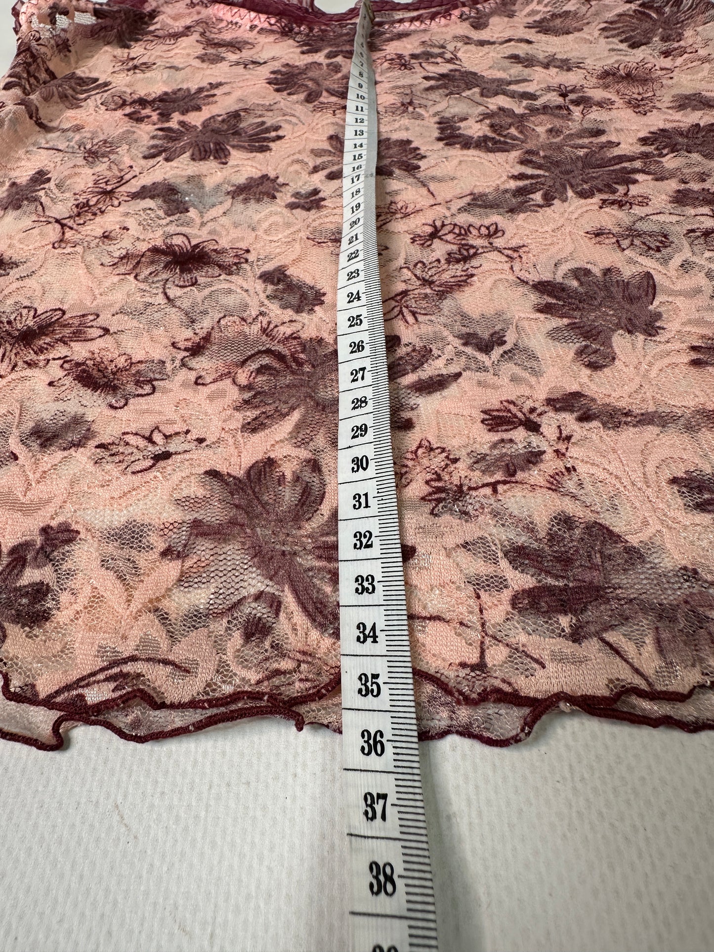 Vintage 2000s coquette floral lace top