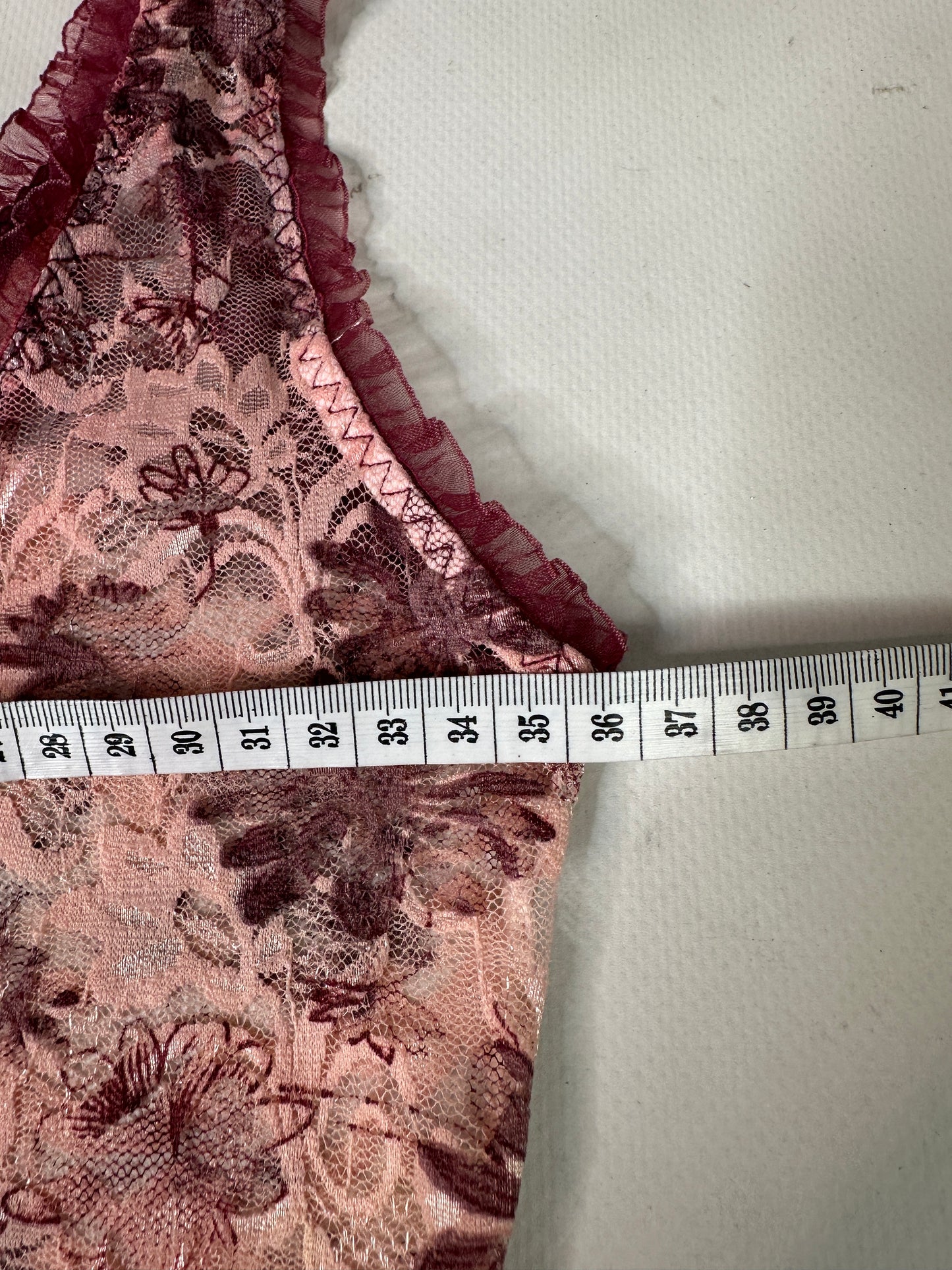 Vintage 2000s coquette floral lace top