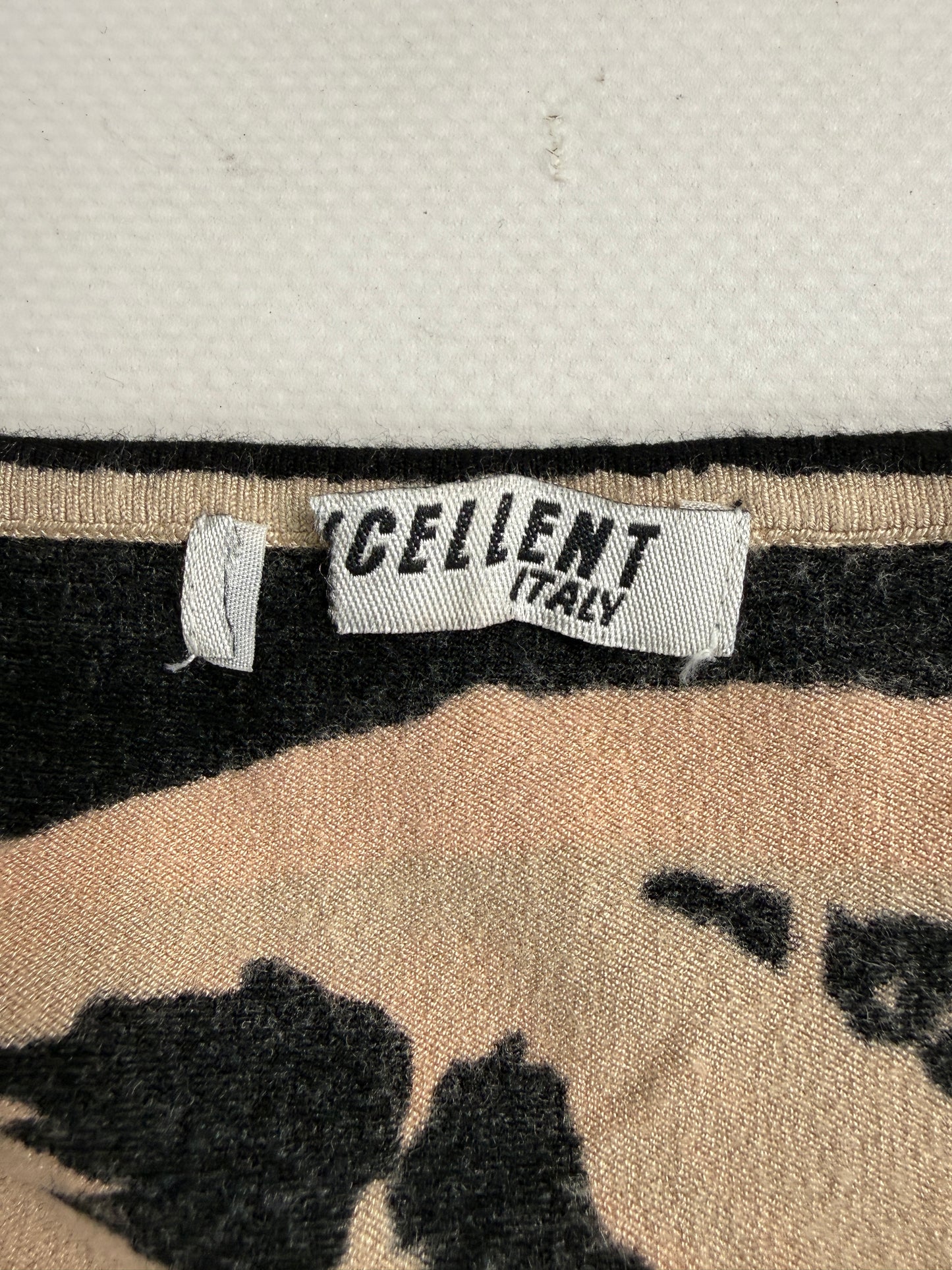 Vintage graphic sweater