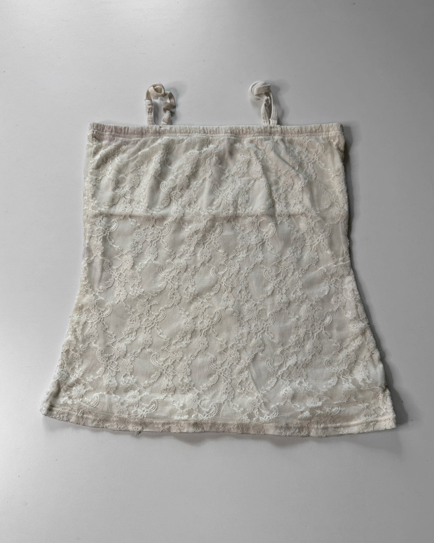 Vintage 2000s lace tube top