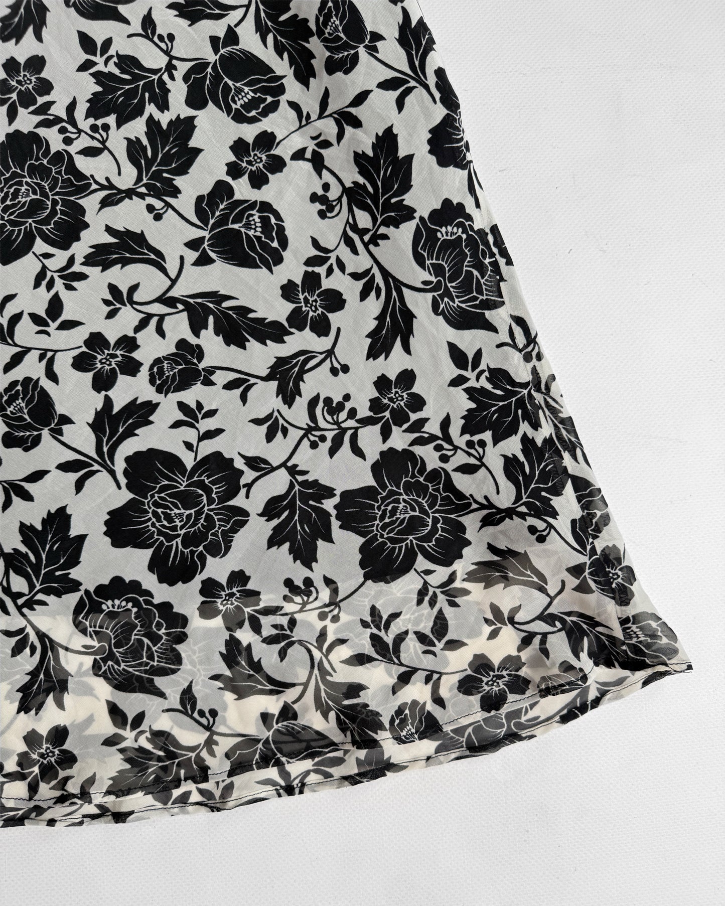 Vintage floral midi skirt