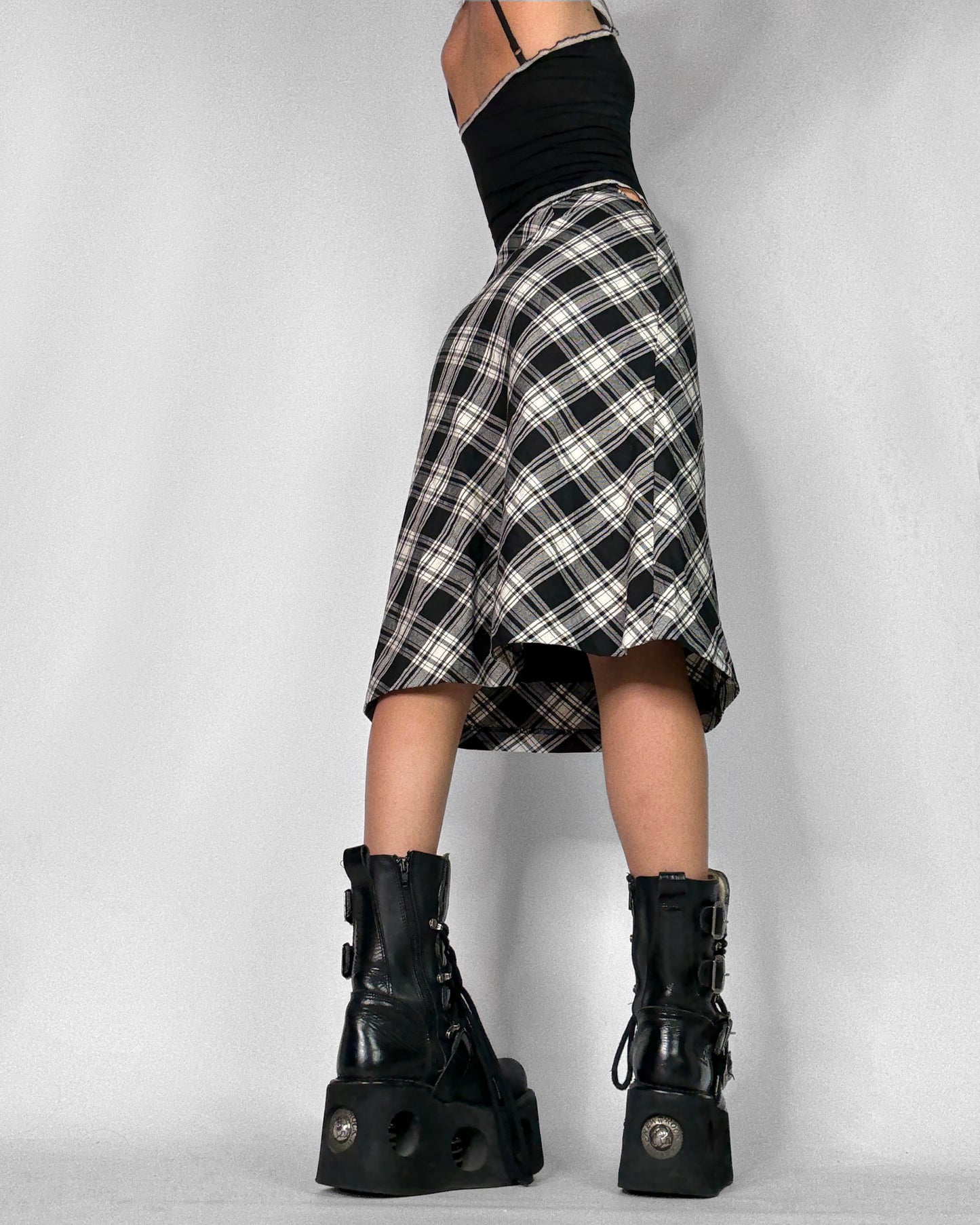 Vintage plaid midi skirt
