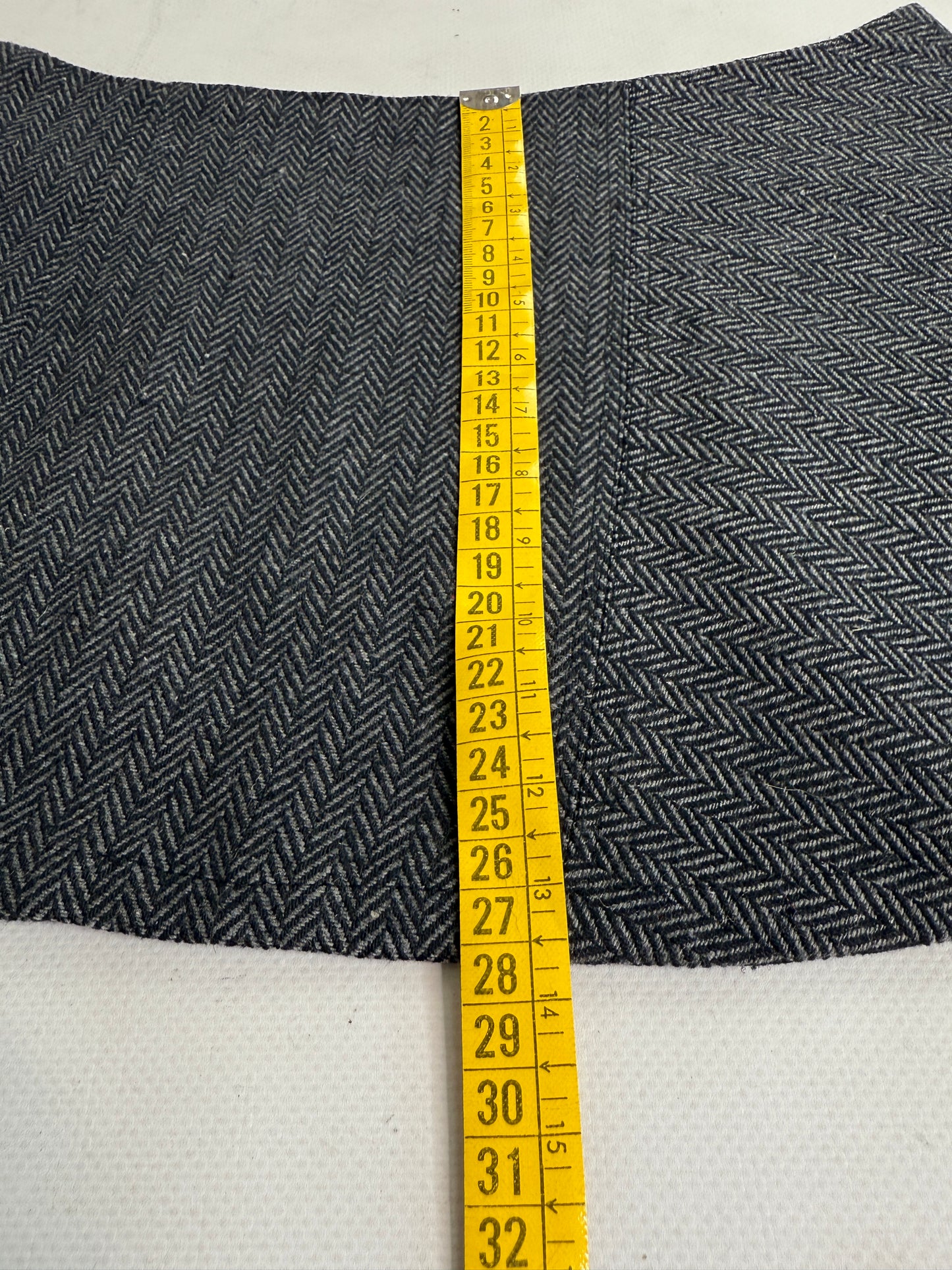 office siren gray micro mini low rise skirt