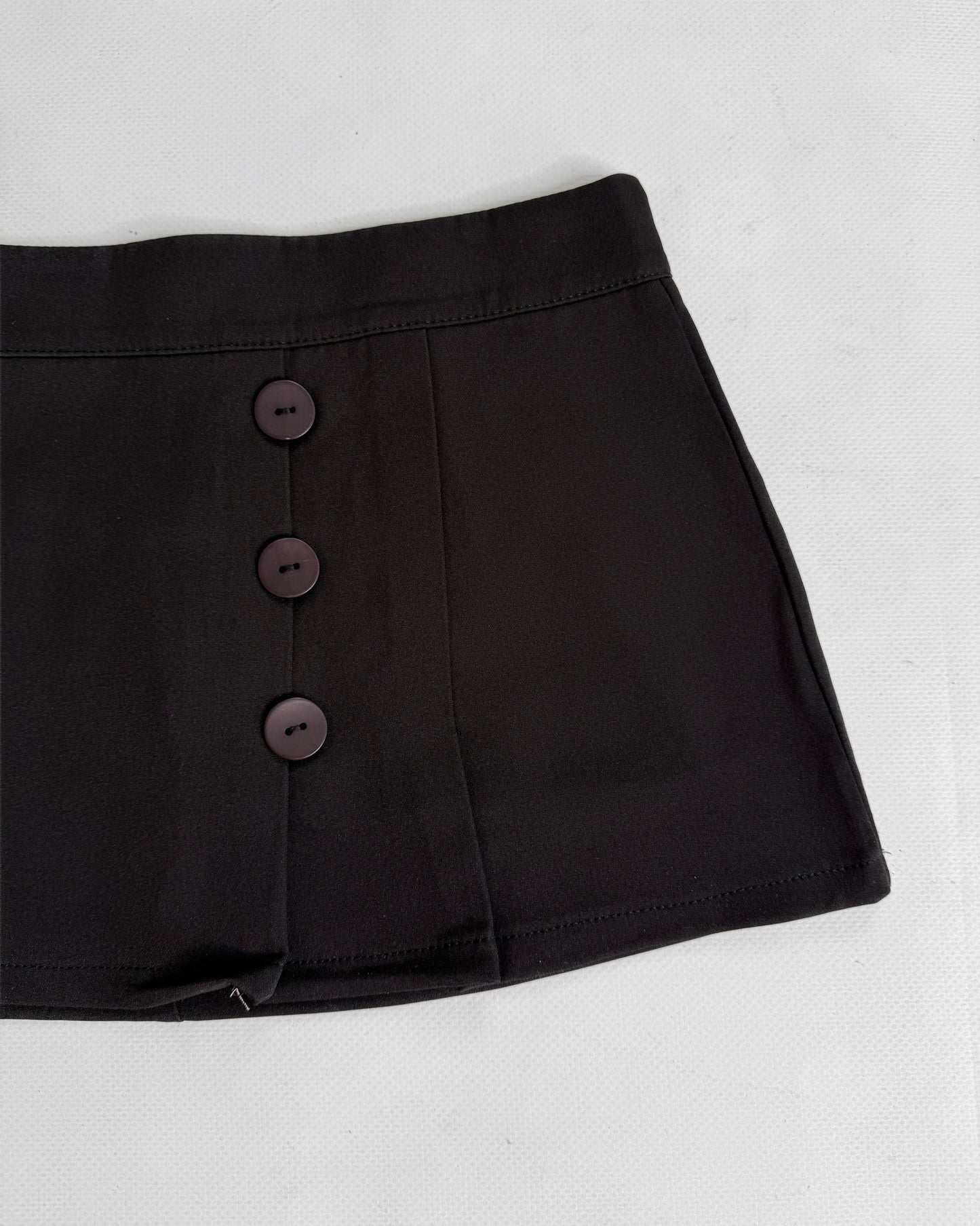 office siren black mini low rise skirt buttons