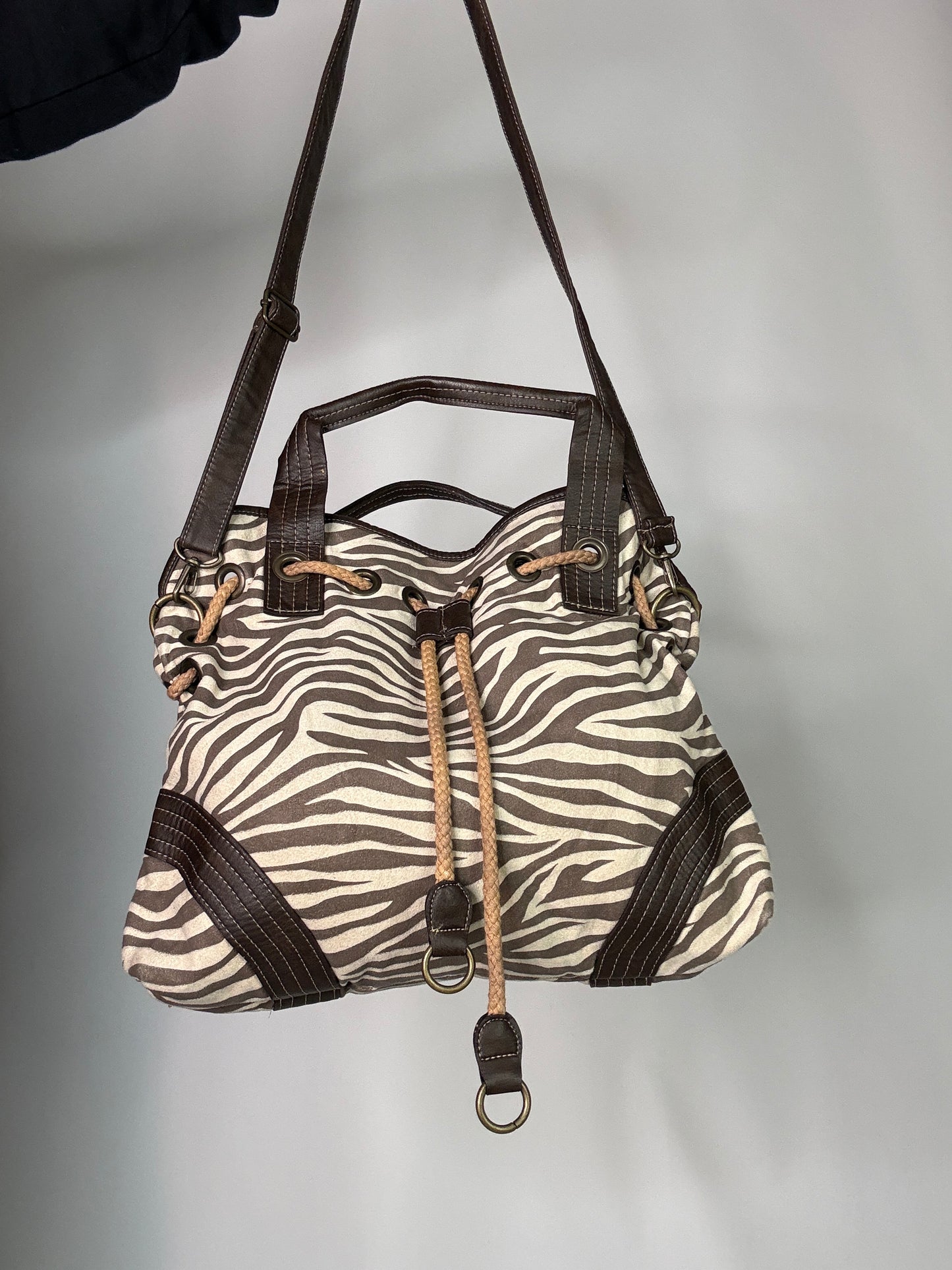 Vintage Y2K Zebra Bag