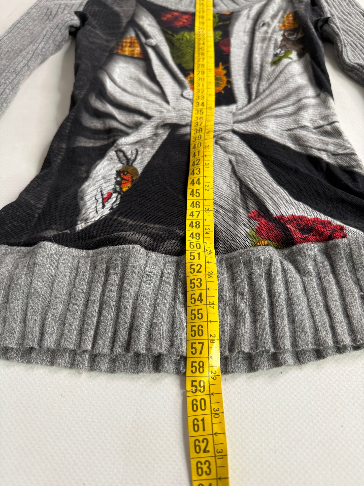 Vintage graphic knit sweater