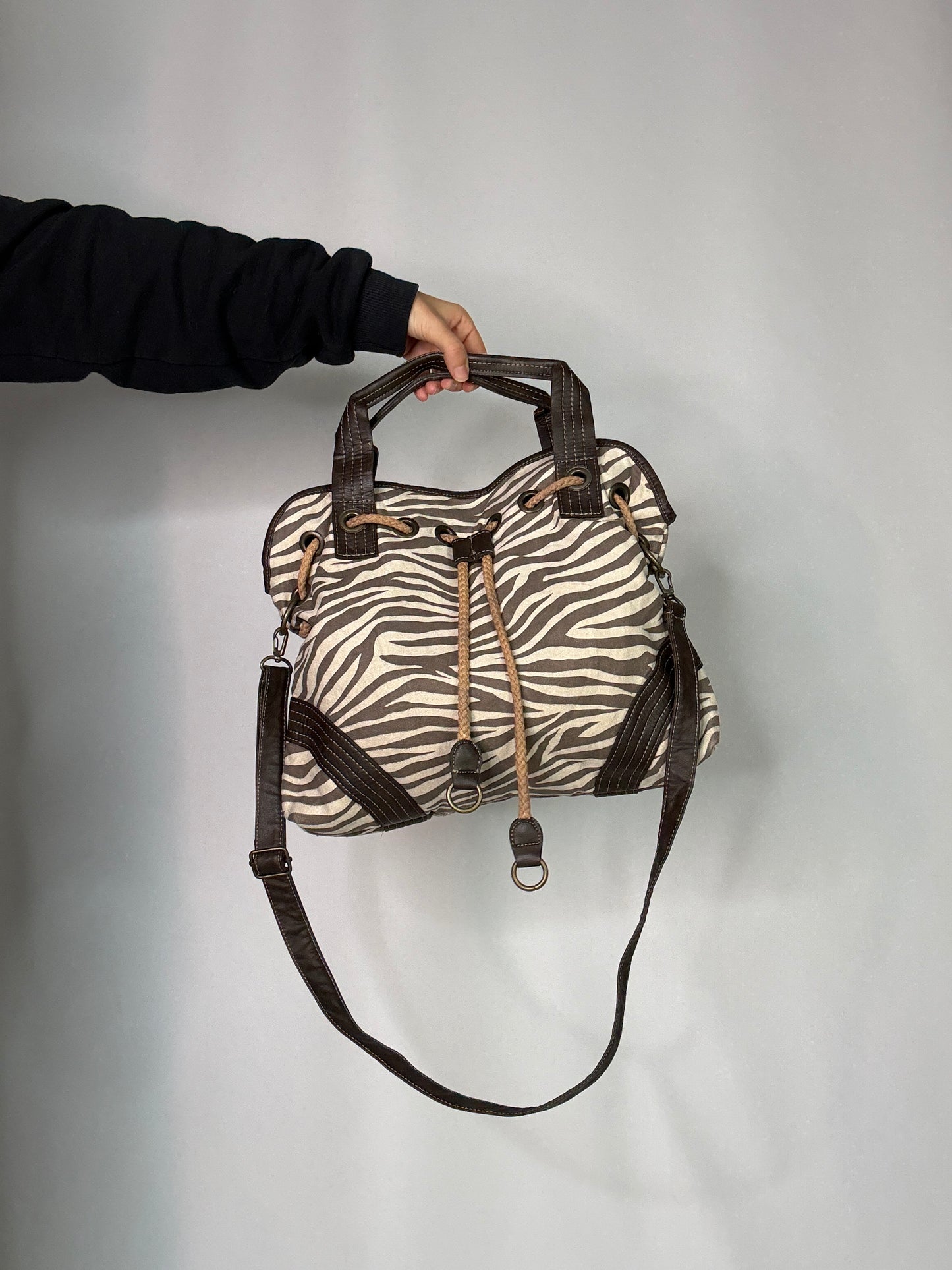 Vintage Y2K Zebra Bag