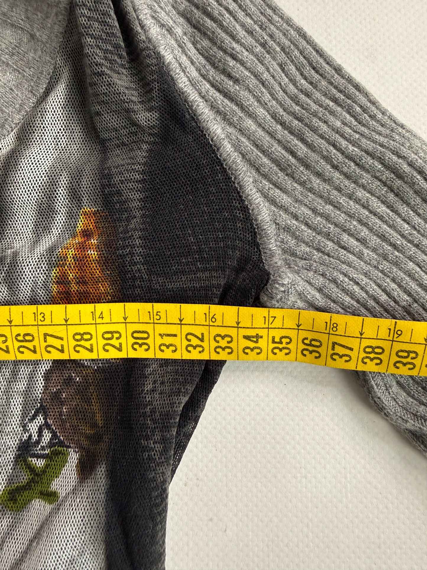Vintage graphic knit sweater