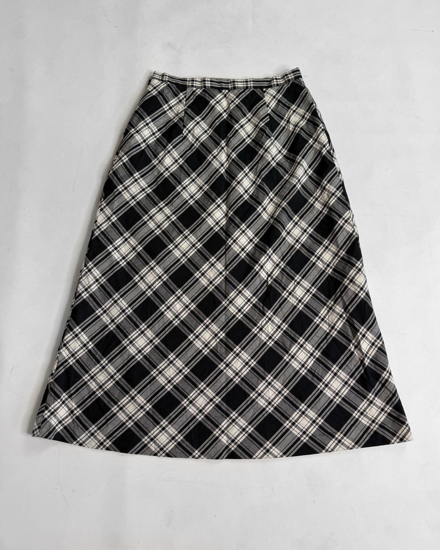 Vintage plaid midi skirt